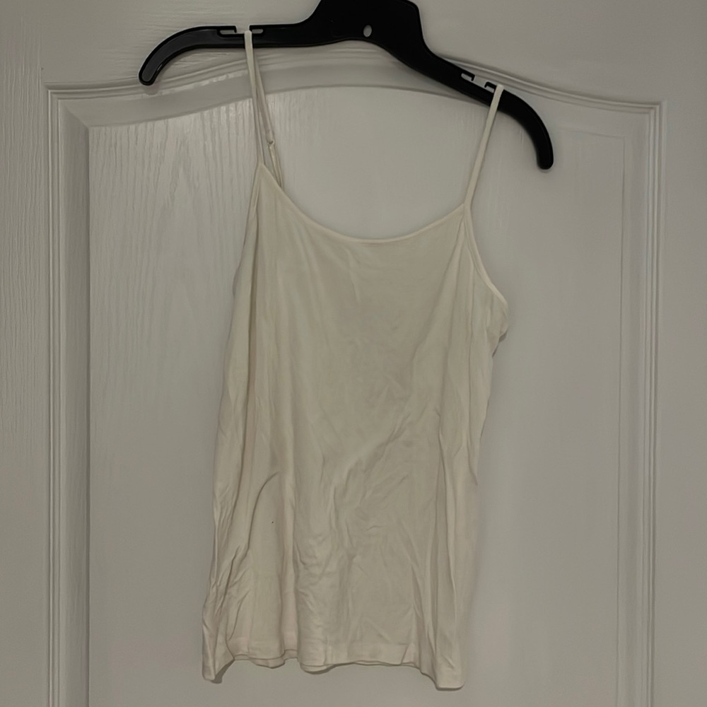 GUC -adj.spaghetti strap tank top good to layer. Smoke free home. Offers welcome